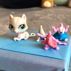 COPY - LPS Kitty Bobblehead Bundle